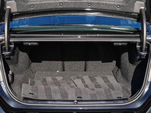 Used 2025 BMW i5 M60 w/ Executive Package image 27