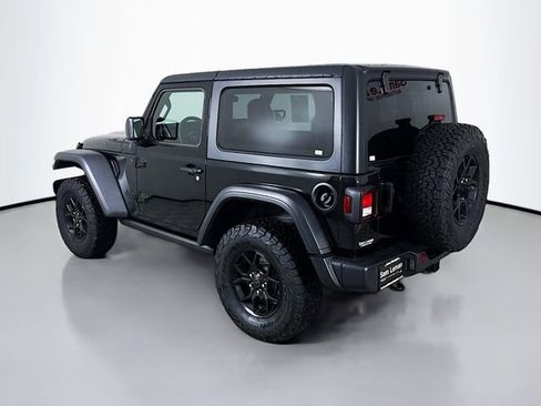 Used 2024 Jeep Wrangler Willys image 5