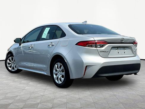 Used 2024 Toyota Corolla LE FWD image 4