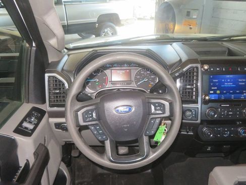 Used 2020 Ford F250 XLT AWD/4WD image 38