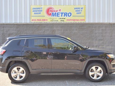 Used 2020 Jeep Compass Latitude w/ Cold Weather Group image 1