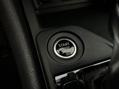 Used 2025 Nissan Sentra S image 22