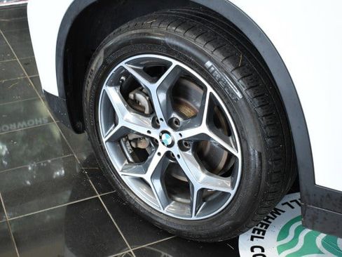 Used 2017 BMW X1 xDrive28i AWD/4WD image 41