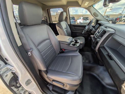 Used 2019 RAM 1500 Tradesman image 30