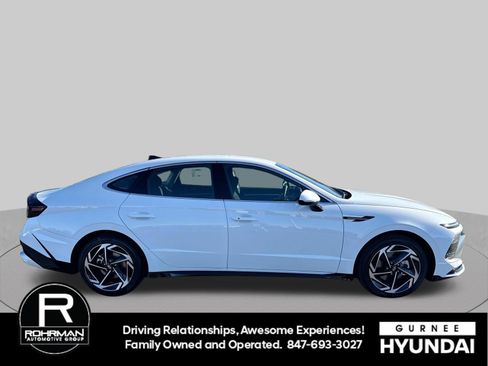 Used 2026 Hyundai Sonata SEL FWD image 10