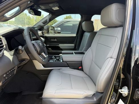 New 2026 Toyota Tundra Limited AWD/4WD image 24