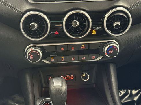 Used 2025 Nissan Sentra SV image 20