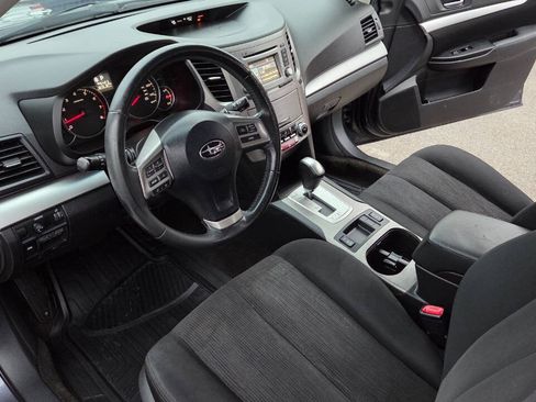 Used 2014 Subaru Outback 2.5i Premium AWD/4WD image 26