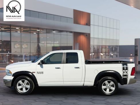 Used 2017 RAM 1500 Classic SLT image 8