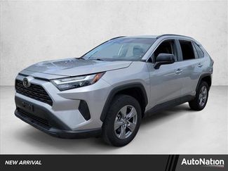 Used 2025 Toyota RAV4 LE video 1