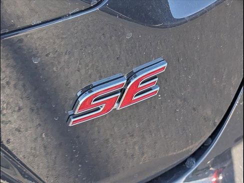 Used 2025 Toyota Corolla SE image 8