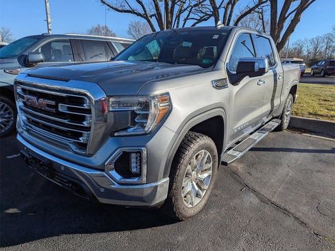 Used 2021 GMC Sierra 1500 SLT image 3