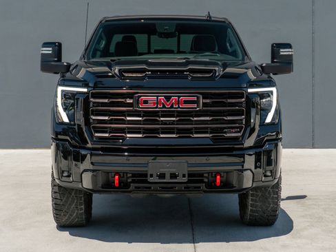 Used 2026 GMC Sierra 2500 AT4X AWD/4WD image 4
