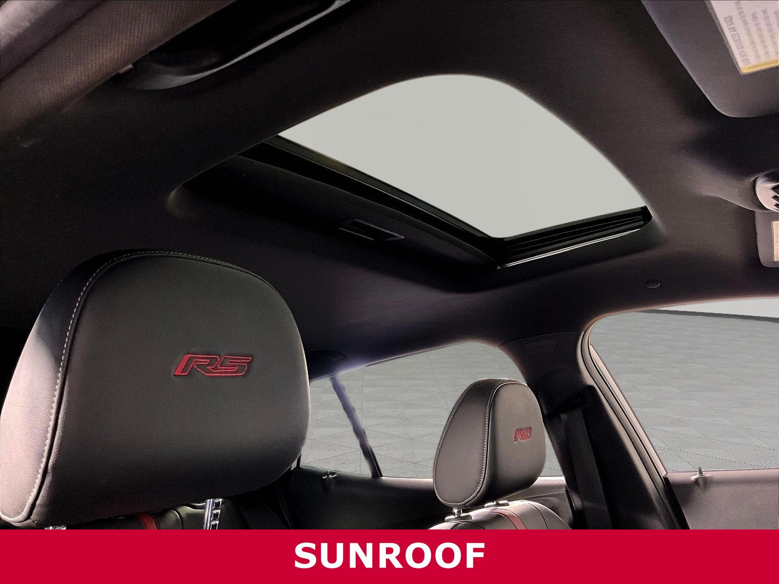 Used 2024 Chevrolet Trax RS w/ Sunroof Package FWD image 25