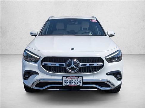 Certified 2025 Mercedes-Benz GLA 250 image 2
