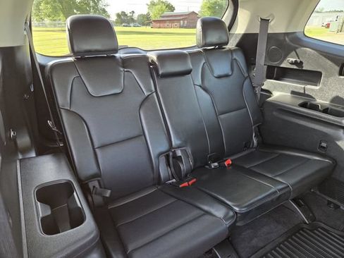 Used 2022 Kia Telluride SX w/ SX Prestige Package AWD/4WD image 36