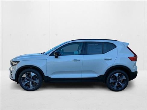 New 2026 Volvo XC40 B5 Plus w/ Protection Package Premier image 10