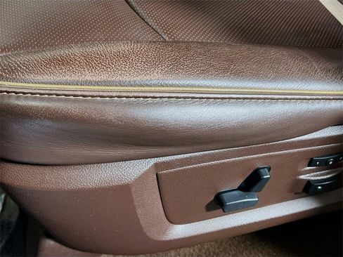 Used 2016 RAM 1500 Laramie Longhorn w/ Convenience Group image 18