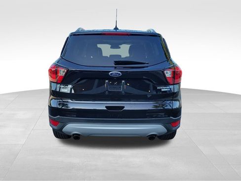 Used 2019 Ford Escape Titanium AWD/4WD image 8