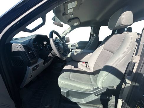 Used 2016 Ford F150 XL w/ Equipment Group 101A Mid AWD/4WD image 10