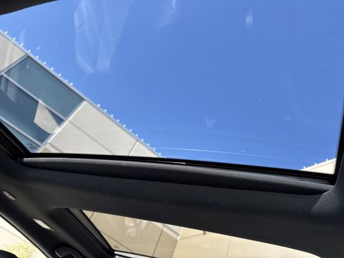 Used 2023 Nissan Maxima SR w/ Sport Mat Group image 28