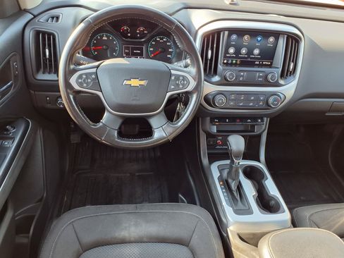 Used 2022 Chevrolet Colorado LT w/ Fleet Safety Package RWD image 6
