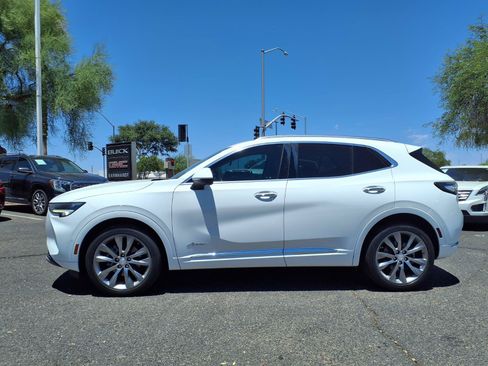 Used 2021 Buick Envision Avenir w/ Technology Package II FWD image 9