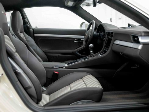 Used 2014 Porsche 911 Carrera S RWD image 68