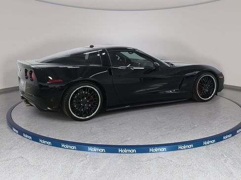 Used 2005 Chevrolet Corvette Coupe w/ Preferred Equipment Group image 6