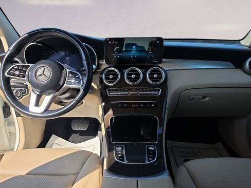 Used 2022 Mercedes-Benz GLC 300 image 10