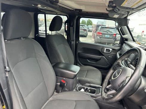 Used 2021 Jeep Wrangler Unlimited Sport w/ Cold Weather Group AWD/4WD image 8