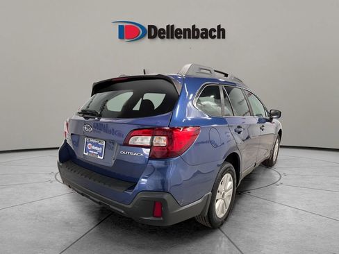 Used 2019 Subaru Outback 2.5i Premium AWD/4WD image 4