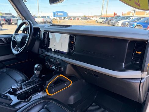 Used 2023 Ford Bronco Badlands w/ Sasquatch Package image 63