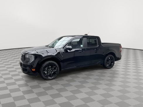 New 2025 Ford Maverick Lobo image 37