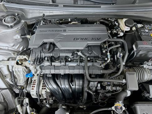 Used 2025 Kia K4 LXS image 33