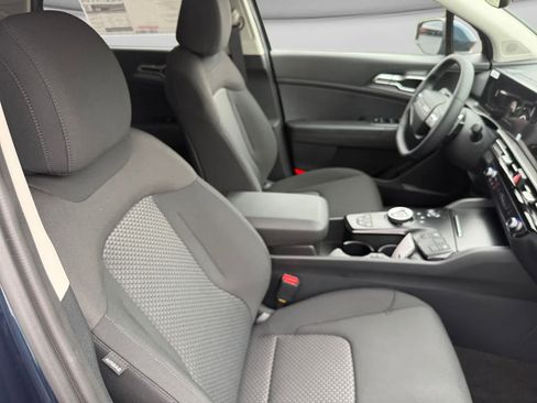 New 2027 Kia Sportage S FWD image 20