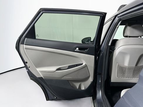 Used 2018 Hyundai Tucson Sport image 25