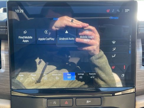 Used 2024 Ford Expedition Max Limited image 13