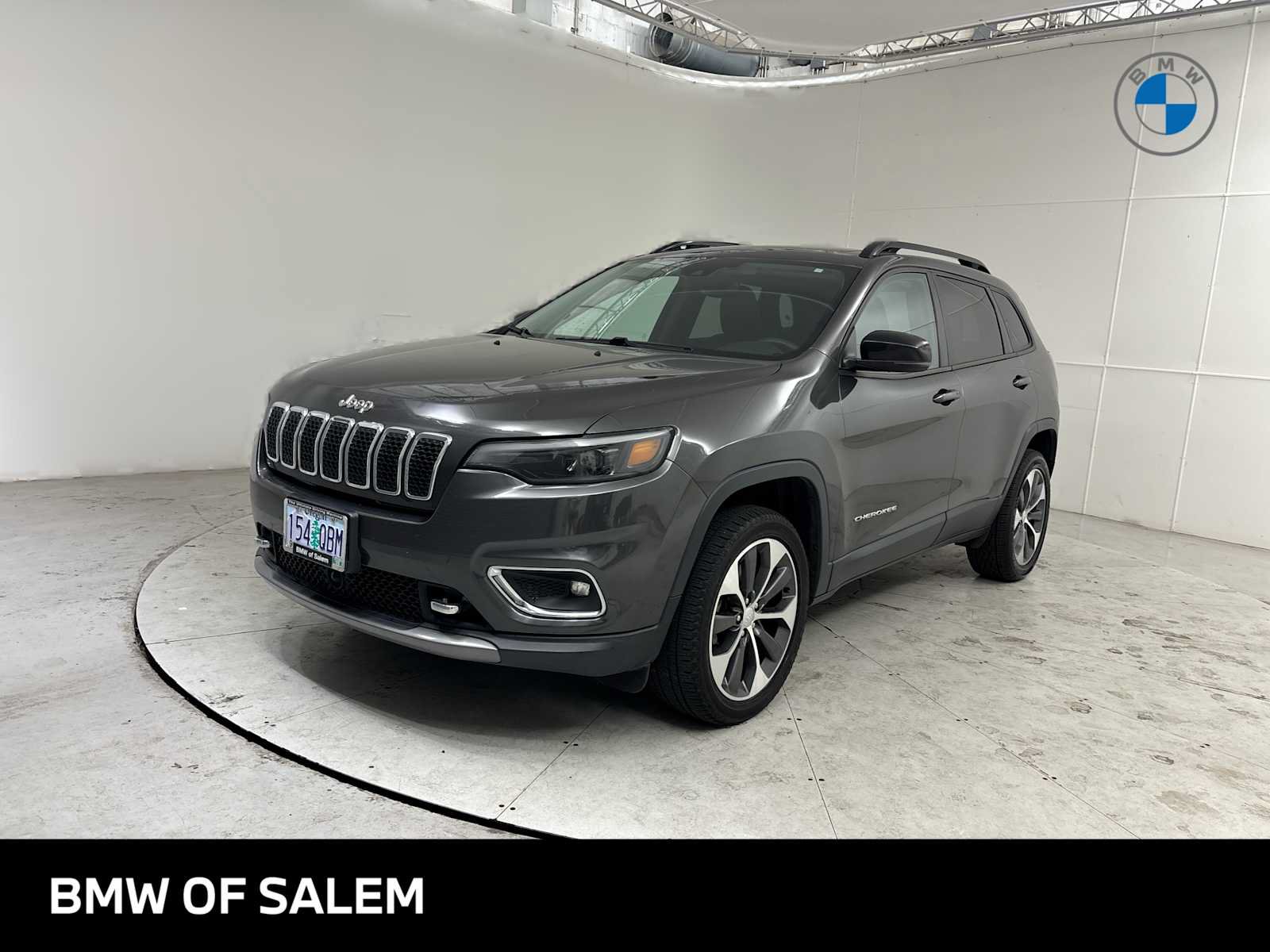 Used 2022 Jeep Cherokee Limited w/ Elite Package AWD/4WD image 1