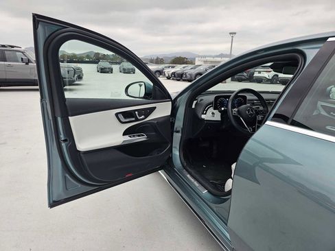 Used 2026 Mercedes-Benz E 350 Sedan image 19