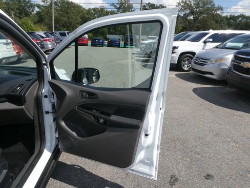 Used 2020 Ford Transit Connect XL FWD image 22