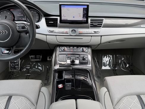 Used 2013 Audi S8 AWD/4WD image 27