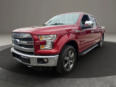 Used 2015 Ford F150 Lariat w/ Equipment Group 501A Mid