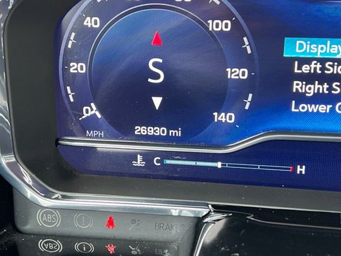 Used 2025 Chevrolet Silverado 1500 LT image 25