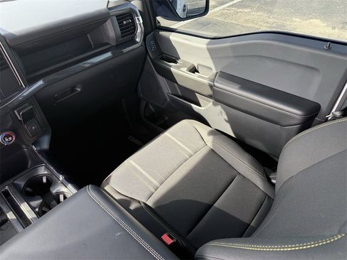 Used 2025 Ford F150 STX image 27
