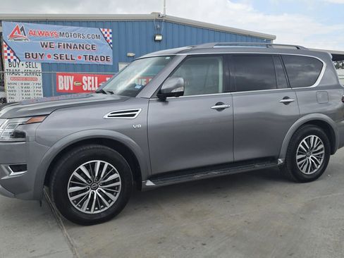 Used 2021 Nissan Armada SL w/ Captain's Chairs Package image 1