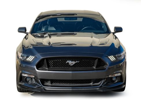 Used 2017 Ford Mustang GT Premium w/ GT Performance Package image 4