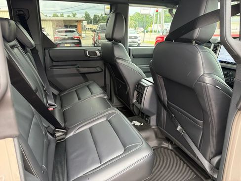 New 2026 Ford Bronco Outer Banks AWD/4WD image 19