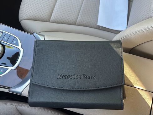 Used 2018 Mercedes-Benz GLC 300 image 14