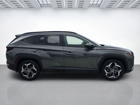 Used 2023 Hyundai Tucson SEL w/ Convenience Package FWD image 2